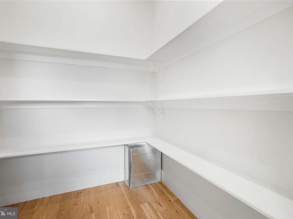 6818 Barrett Road, Falls Church VA 22042