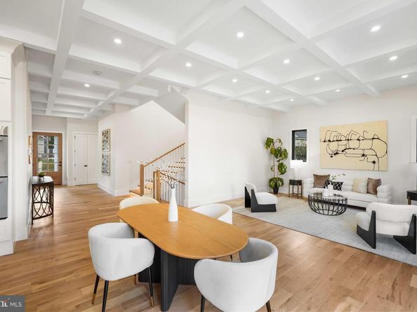 6818 Barrett Road, Falls Church VA 22042