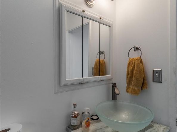 1108 Locust Street, Philadelphia PA 19107