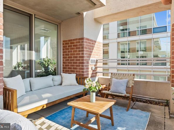 1275 25TH Street NW 610, Washington DC 20037