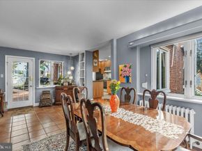 2630 S Lynn Street, Arlington VA 22202