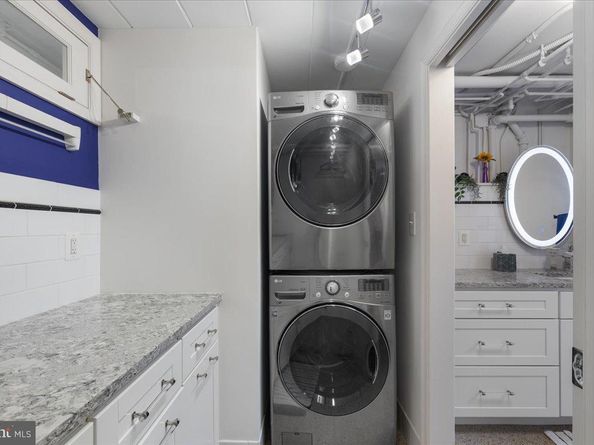 2630 S Lynn Street, Arlington VA 22202