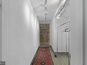 2630 S Lynn Street, Arlington VA 22202