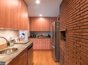 6420 Crosswoods Drive, Falls Church VA 22044