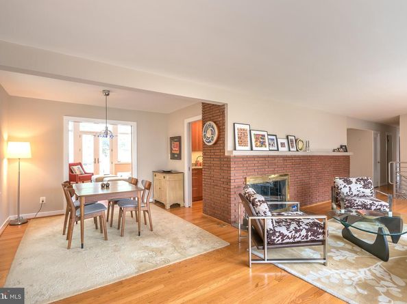 6420 Crosswoods Drive, Falls Church VA 22044