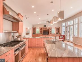 6420 Crosswoods Drive, Falls Church VA 22044