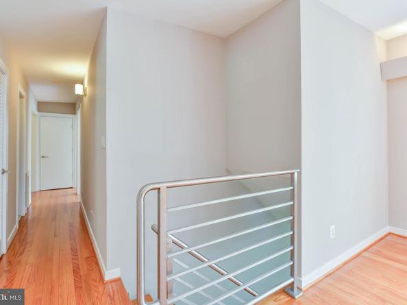 6420 Crosswoods Drive, Falls Church VA 22044