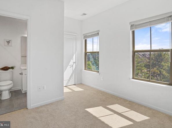 3732 Commodore Joshua Barney Drive NE, Washington DC 20018