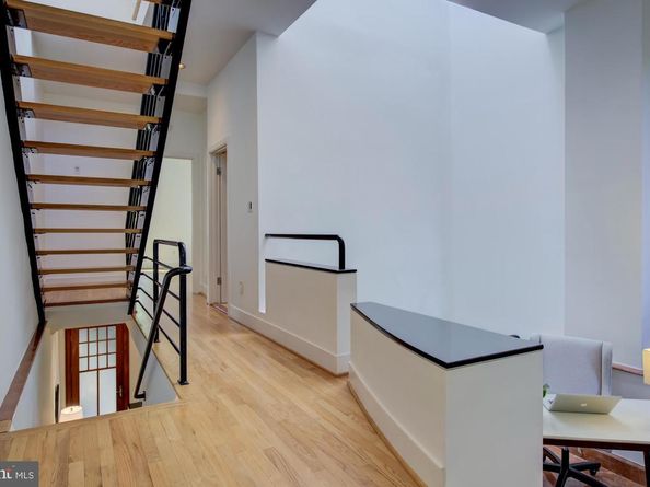 632 C Street NE, Washington DC 20002