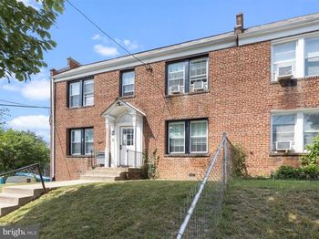 305 34TH Street SE