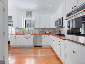 412 Sepviva Street, Philadelphia PA 19125