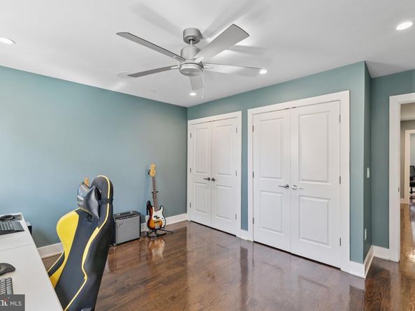 2407 Manton Street, Philadelphia PA 19146