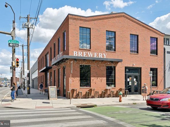 2407 Manton Street, Philadelphia PA 19146