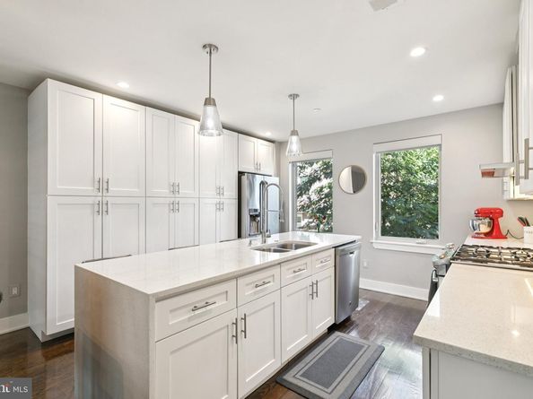 2407 Manton Street, Philadelphia PA 19146