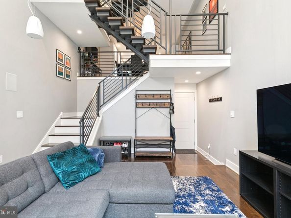 2407 Manton Street, Philadelphia PA 19146