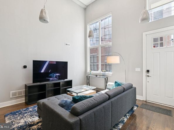 2407 Manton Street, Philadelphia PA 19146