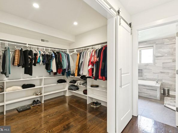 2407 Manton Street, Philadelphia PA 19146