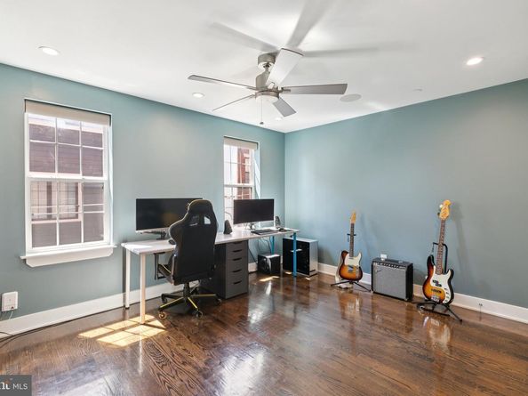 2407 Manton Street, Philadelphia PA 19146