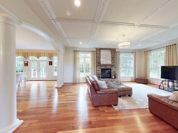 9813 Sunrise Road, Vienna VA 22181