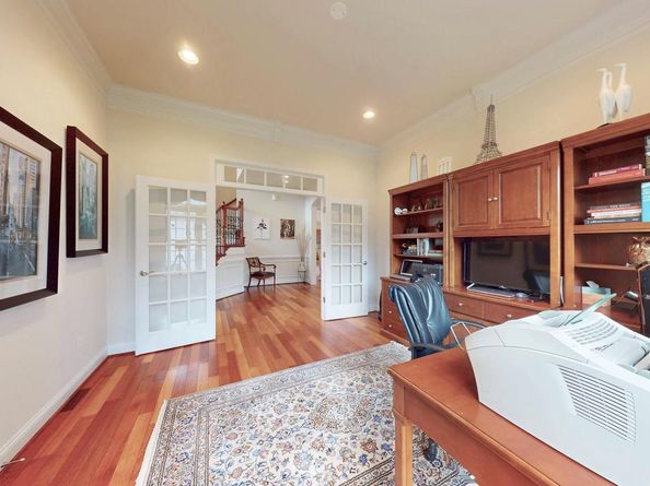 9813 Sunrise Road, Vienna VA 22181