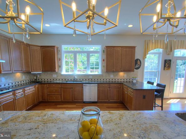 9813 Sunrise Road, Vienna VA 22181