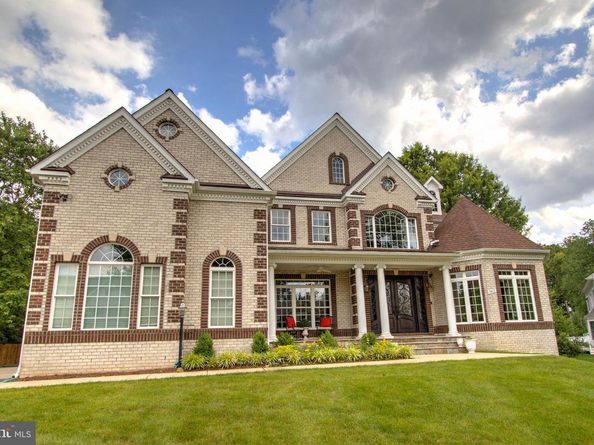 9813 Sunrise Road, Vienna VA 22181