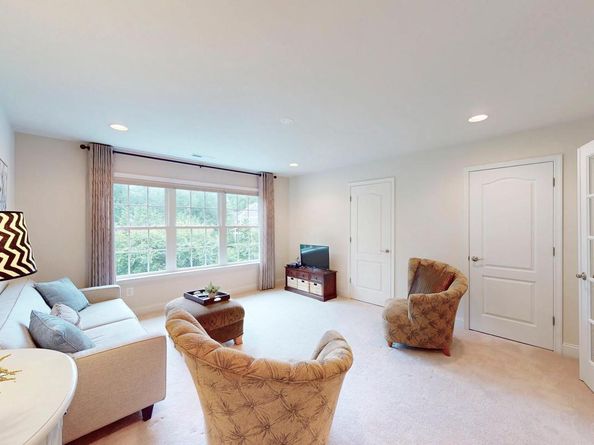 9813 Sunrise Road, Vienna VA 22181