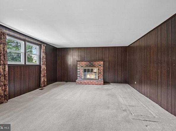3 Pine Avenue, Richboro PA 18954