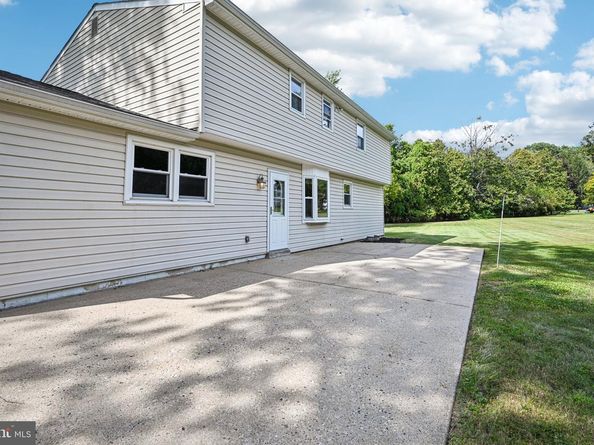 3 Pine Avenue, Richboro PA 18954