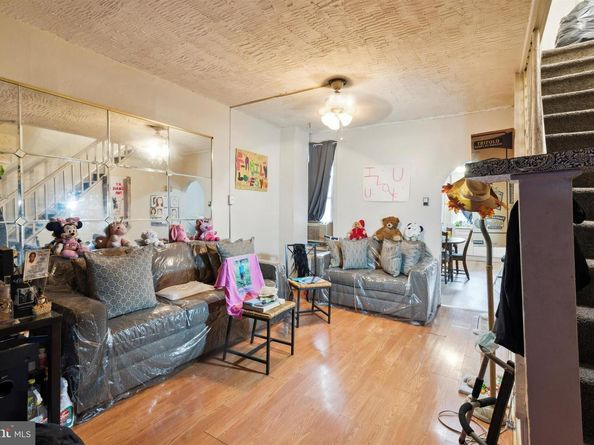 6124 Upland Street, Philadelphia PA 19142