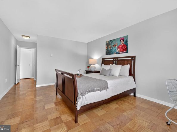3001 Veazey Terrace NW 1009, Washington DC 20008