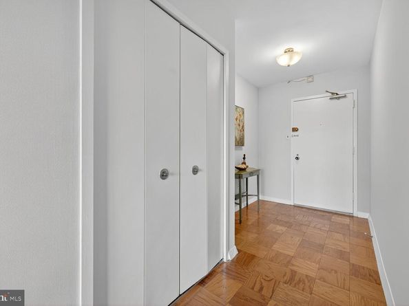 3001 Veazey Terrace NW 1009, Washington DC 20008