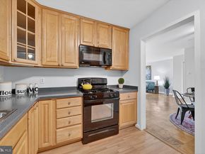 3001 Veazey Terrace NW 1009, Washington DC 20008