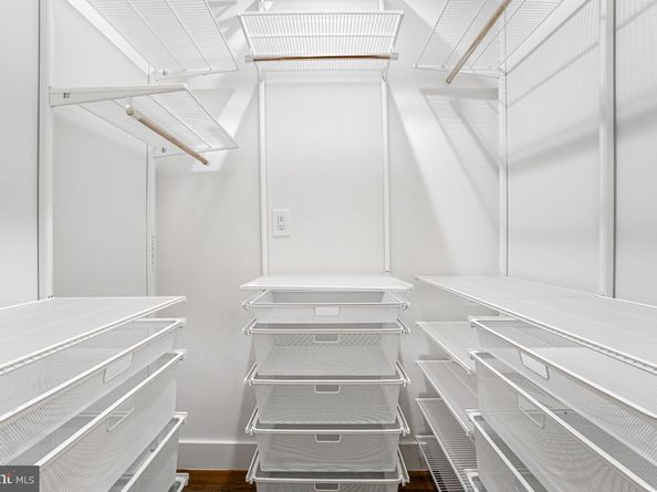 2107 S Street NW M, Washington DC 20008