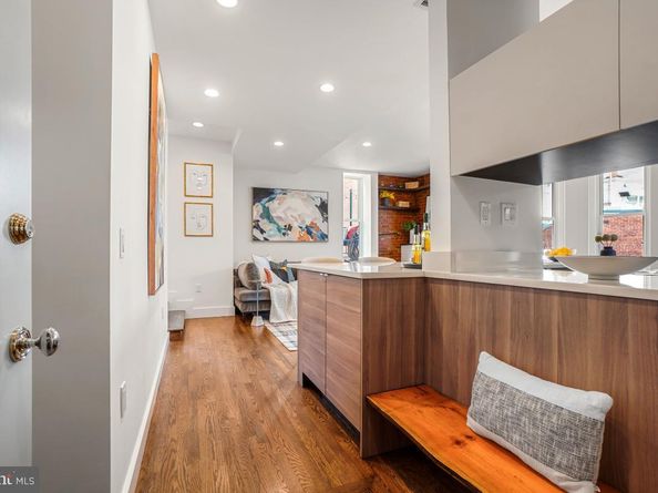 2107 S Street NW M, Washington DC 20008