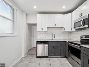 2043 S Hemberger Street, Philadelphia PA 19145