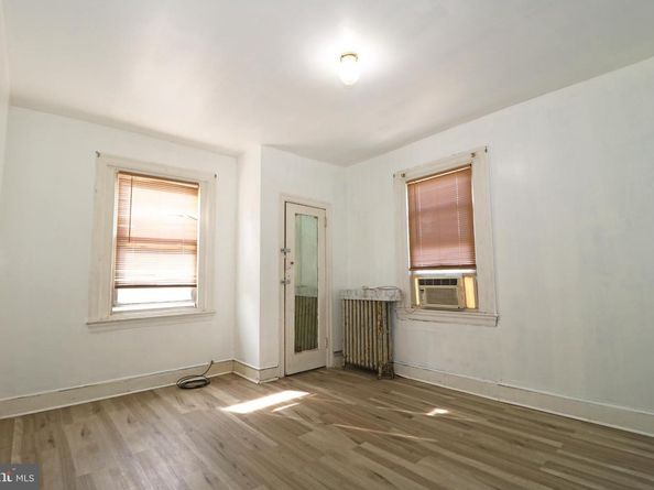 229 W Chew Avenue, Philadelphia PA 19120
