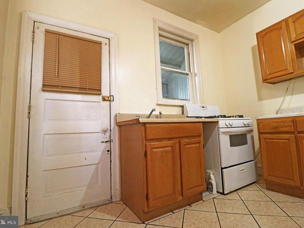229 W Chew Avenue, Philadelphia PA 19120