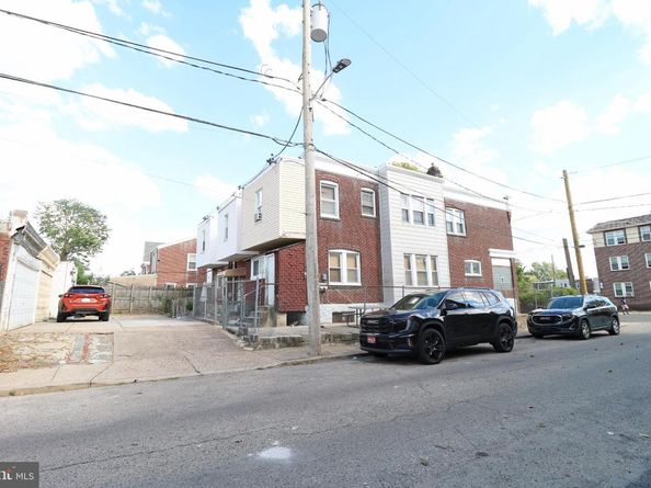 229 W Chew Avenue, Philadelphia PA 19120