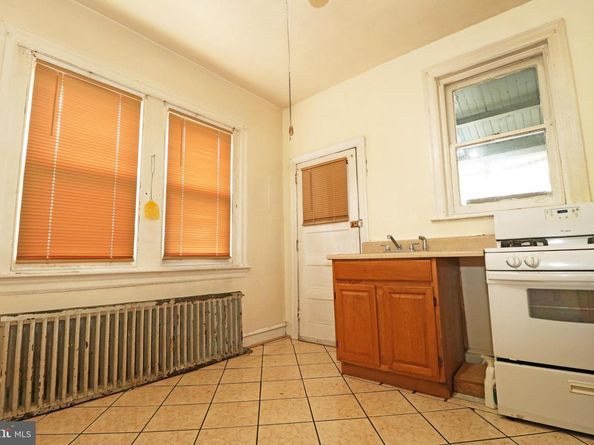 229 W Chew Avenue, Philadelphia PA 19120