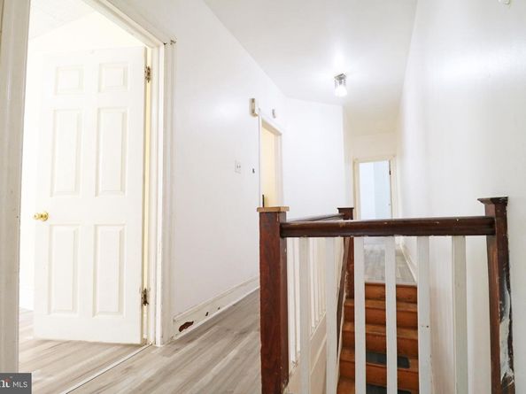 229 W Chew Avenue, Philadelphia PA 19120