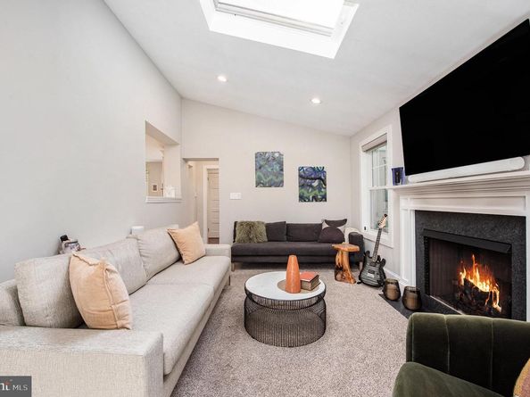 109 Willowburn Road, Villanova PA 19085
