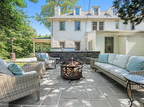 109 Willowburn Road, Villanova PA 19085