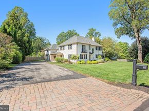 109 Willowburn Road, Villanova PA 19085