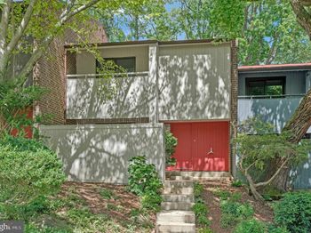 2037 Wethersfield Court
