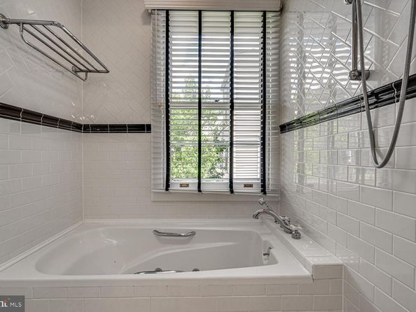 1805 Monroe Street NW, Washington DC 20010