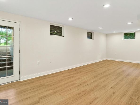 1812 Olney Road, Falls Church VA 22043