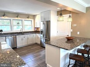 93 Flamehill Road, Levittown PA 19056