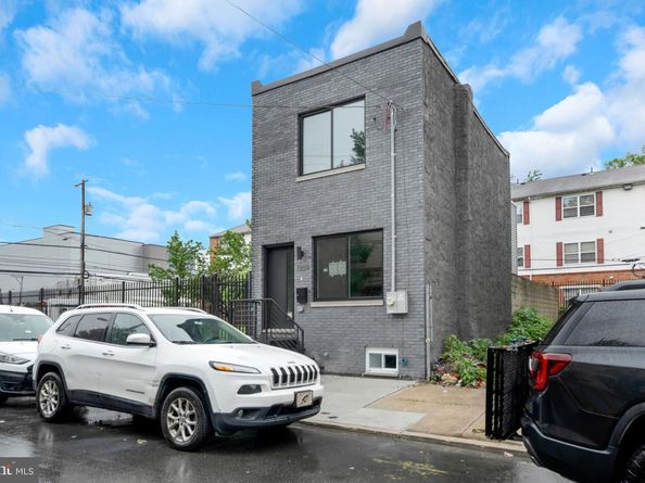 1309 S 32nd Street, Philadelphia PA 19146