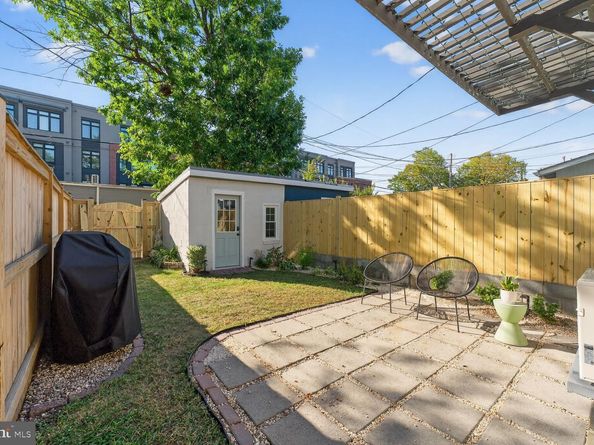620 N Alfred Street N, Alexandria VA 22314